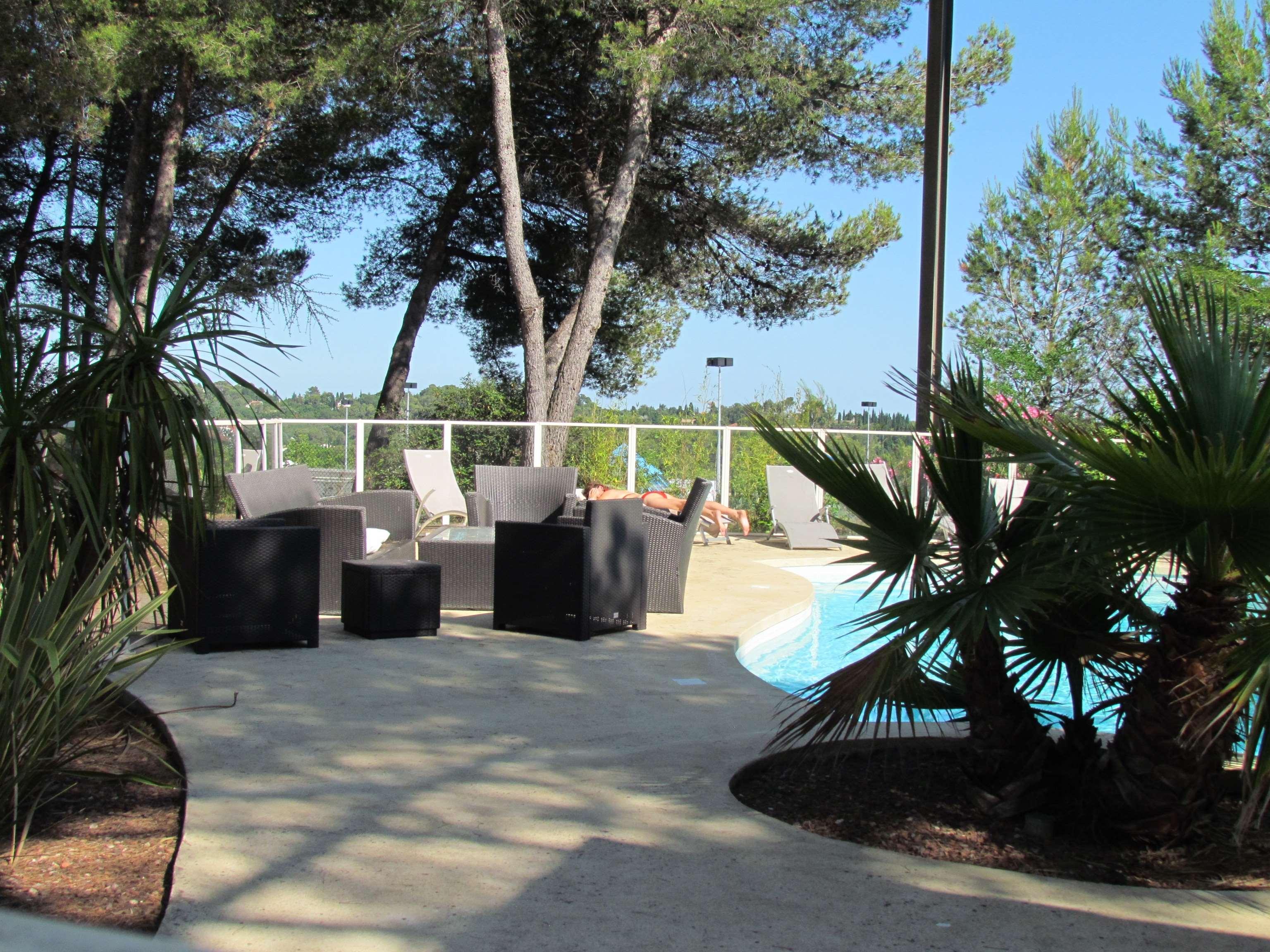 Kyriad Montpellier Nord Parc Euromedecine Saint-Clément Εξωτερικό φωτογραφία